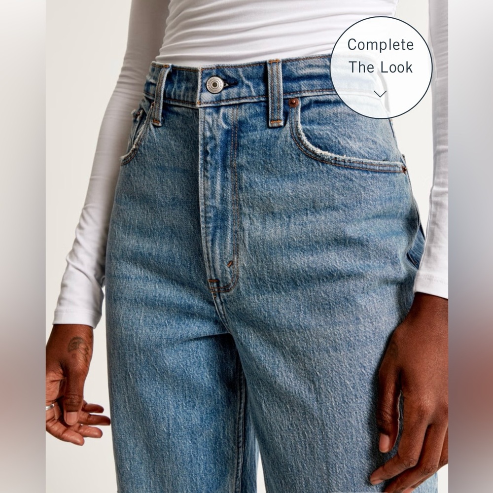Abercrombie and Fitch Ultra High Rise 90s Straight Jean